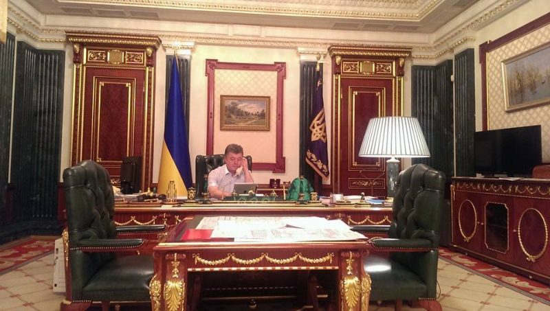 Премьер Польши поддержал действия Порошенко на Донбассе