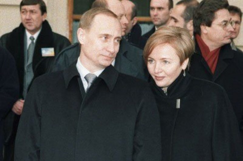Мэр голландского города призвал выбросить из страны дочь Путина: потом пожалел