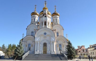 Богоявленский кафедральный собор в Горловке