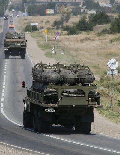 Наемники бегут из заблокированных городов, а Россия стягивает войска: опубликована карта зоны АТО