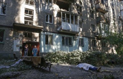 В Донецке продолжаются обстрелы, погибли двое мирных жителей