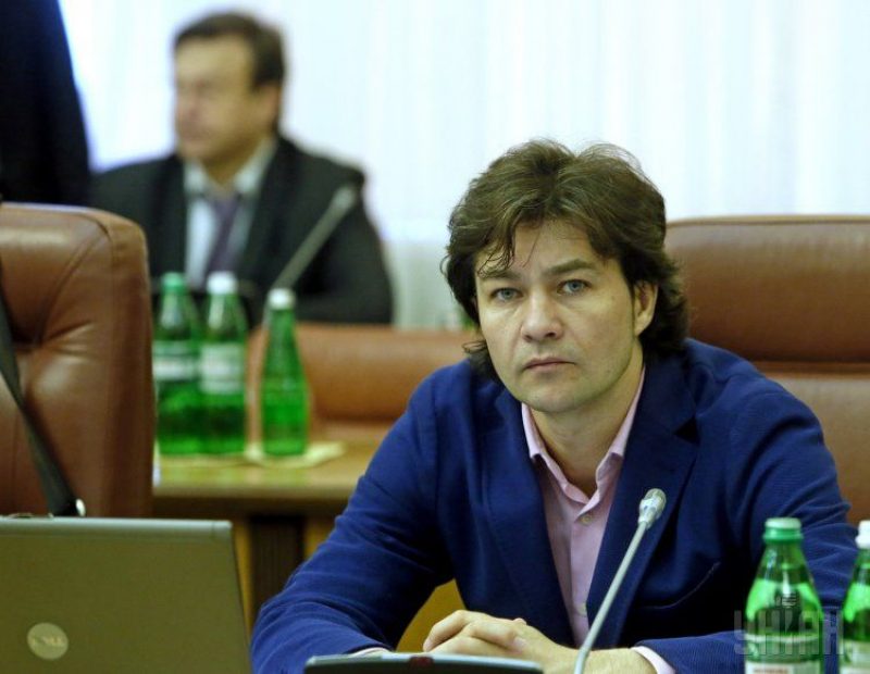 Министр Нищук: определенные ограничения будут применены к 14 российским артистам