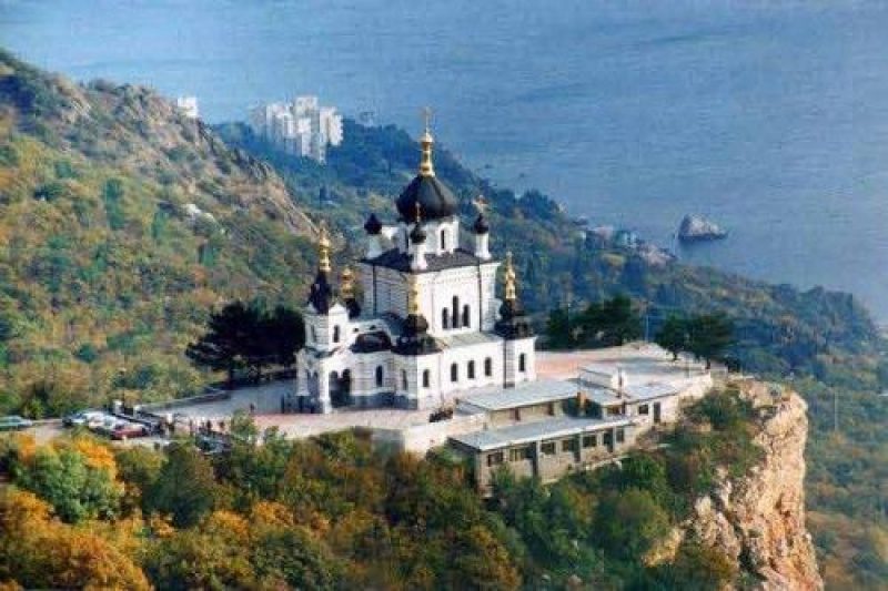 В УПЦ МП считают, что Россия должна вернуть Крым Украине