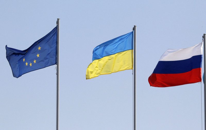 Эксперт спрогнозировал, как возможный разрыв отношений между РФ и ЕС отразится на Украине