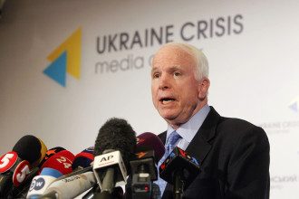 Сенатор Маккейн Сенатор Маккейн