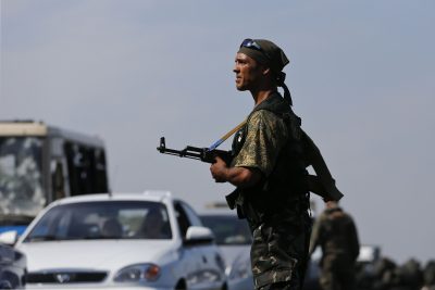 Россияне под видом украинских военных обстреливают террористов - СНБО
