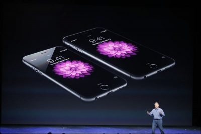 Компания Apple бьет рекорды продаж новых iPhone: 10 миллионов за три дня