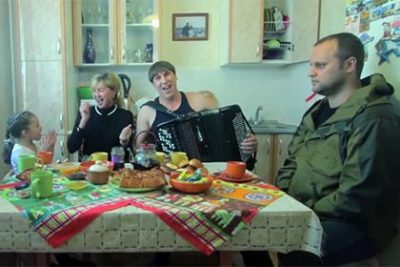 Сеть "порвал" клип с участием главаря боевиков Донбасса