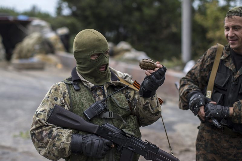 Российские войска и боевики более 2150 раз нарушили "режим тишины"