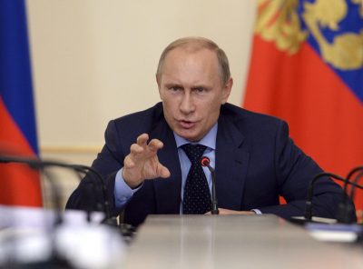 Российский политолог о Путине: страдал комплексом самозванца, а теперь верит, что величайший деятель