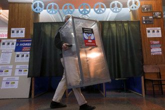 РФ готує вибори на Донбасі