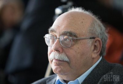 Александр Пасхавер