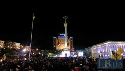 Сегодняшняя Украина - результат не происков злодеев с "неправильными" ленточками