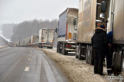 Гигантских пробок на границе Беларуси, иллюстрация Гигантских пробок на границе Беларуси, иллюстрация