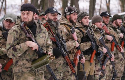 Показові навчання чеченських найманців Показові навчання чеченських найманців
