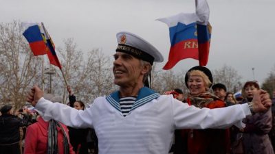 Россияне чистят Крым от украинцев Россияне чистят Крым от украинцев