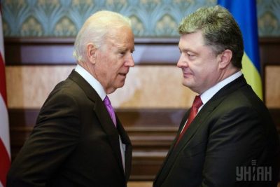 Порошенко и Байден договорились о сохранении санкций против России