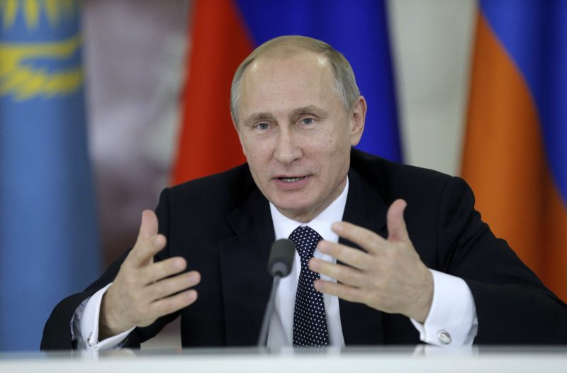 Питерский депутат: если Путин не предлагает "мирный план", то ему не нужен мир на Донбассе