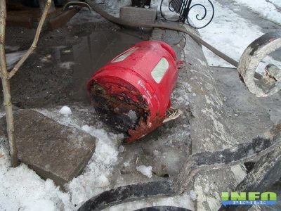 Взорвавшийся газовый баллон Взорвавшийся газовый баллон