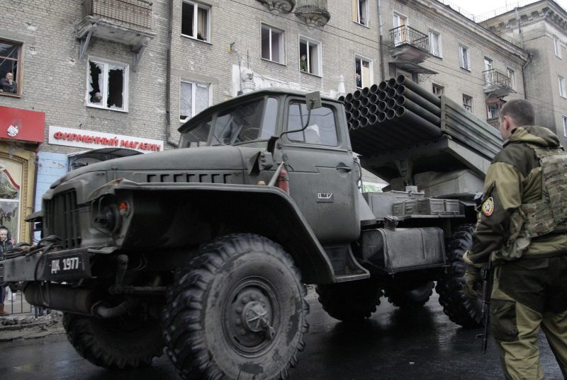 Боевики обостряют обстановку на Донбассе: бьют из танков и "Градов", карта зоны АТО