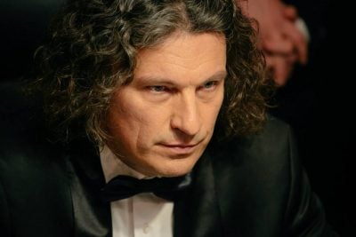 Во Львове люди целую ночь стояли в очереди, чтобы проститься с Кузьмой "Скрябиным"