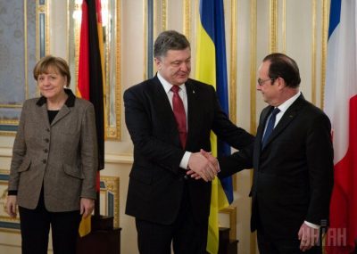 Ангела Меркель, Петр Порошенко и Франсуа Олланд Ангела Меркель, Петр Порошенко и Франсуа Олланд