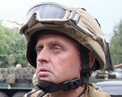 Начальник Генштаба не пришел в профильный комитет Рады, об уходе из Дебальцево расскажет замминистра