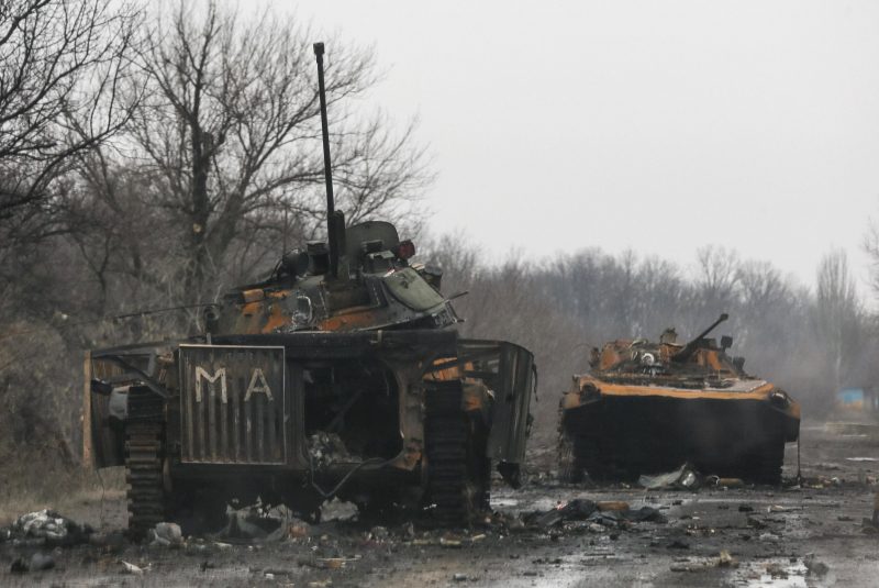 Пушки АТО ударили под Дебальцево и Мариуполем: десантники и мотострелки РФ считают "200-х" – соцсети