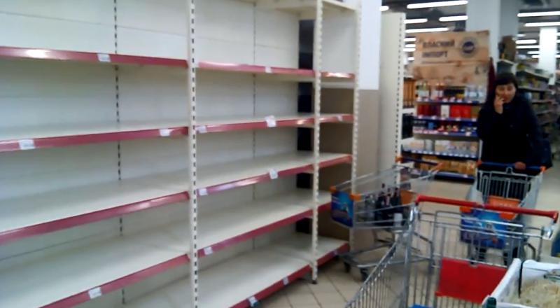 Зростання цін і бунти на західній Україні: економіст розповів про наслідки закриття кордонів