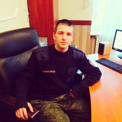 Боевик из отряда военной разведки "Викинг" Андрей Гончарук, по прозвищу "Молодой". Боевик из отряда военной разведки "Викинг" Андрей Гончарук, по прозвищу "Молодой".