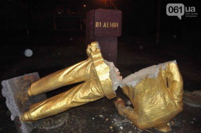 Массовый "Ленинопад" на Запорожье: памятники снесли сразу в 4 селах, опубликованы фото