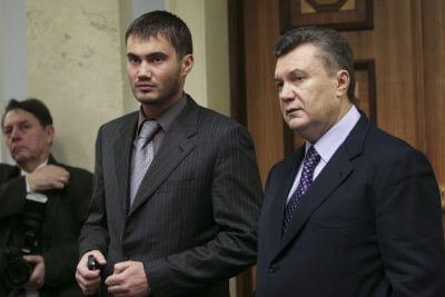 Виктор Янукович с младшим сыном.
