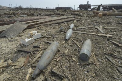 Под Донецком боевики обстреляли силы АТО из запрещенных калибров: погибли пятеро украинцев