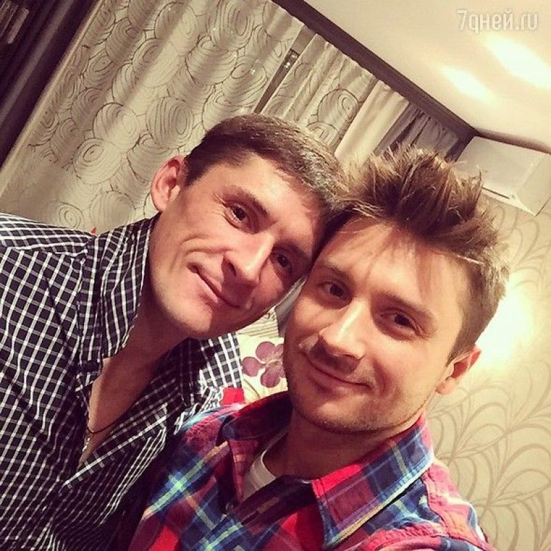 Сергей Лазарев похоронил родного брата