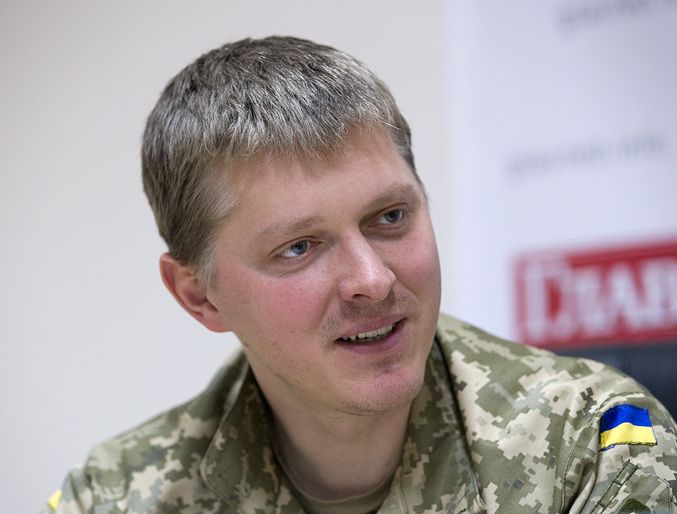 Микола Тихонов Микола Тихонов