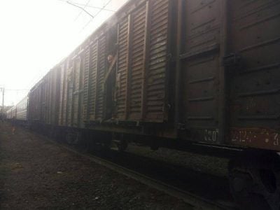 Огонь и искрение. В Киеве на вагоне товарняка погиб человек