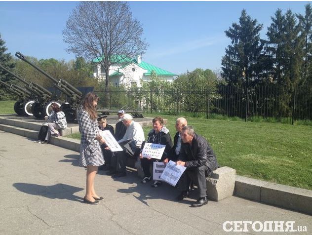 Первомай в Киеве: &quot;Ленин&quot;, Симоненко и первые стычки и задержания, опубликованы фото