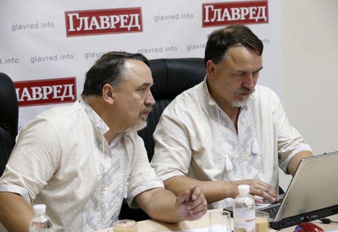 Брати Капранови Брати Капранови