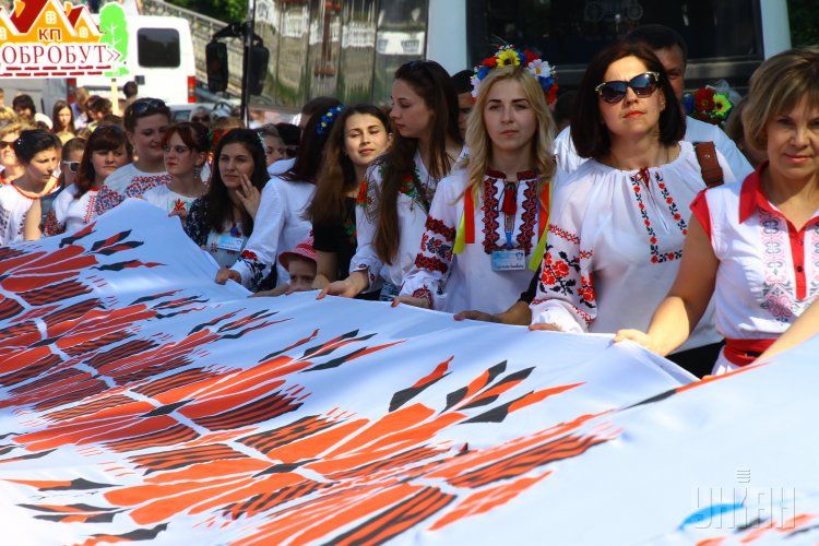 День вишиванки 2020: коли і як українці відзначають свято День вишиванки 2020: коли і як українці відзначають свято