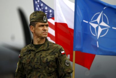 НАТО начинает грандиозные военные учения у границ России