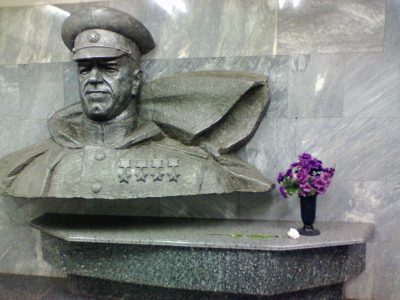 Бюст Жукова в Харькове, иллюстрация