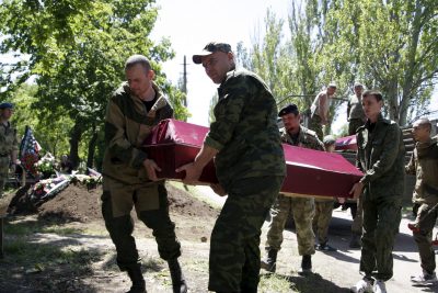 Похороны боевика ДНР, иллюстрация