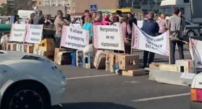 Кличко о протестах торговцев ларьков: шоу на дороге, но готов встретится