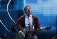 У школах Росії вивчатимуть пісні Газманова і Любе