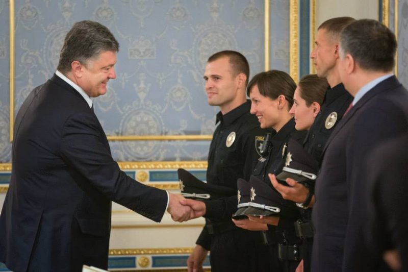 Яценюк ждет от Порошенко подписания законов о реформе правоохранительной системы