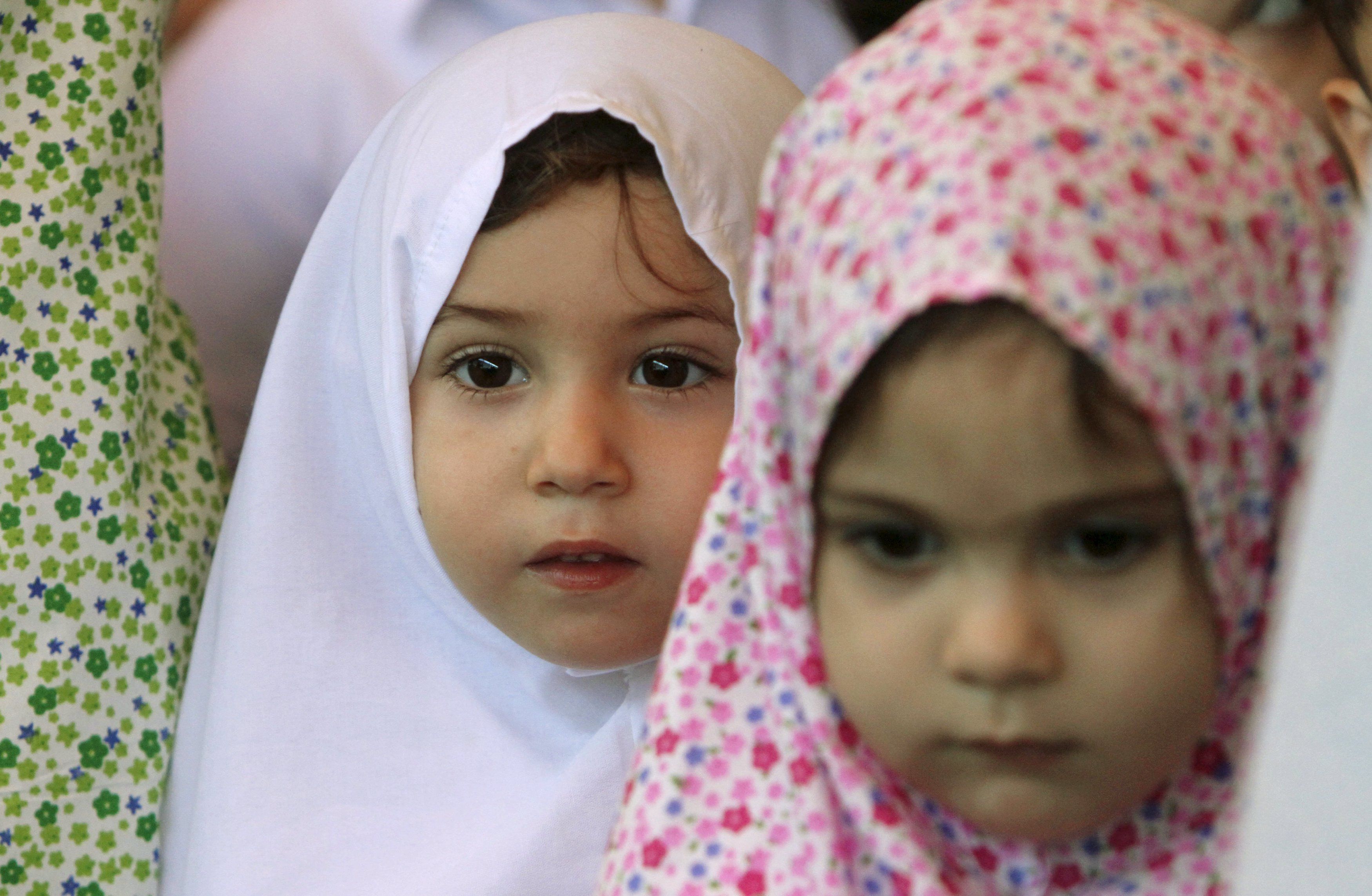 Мусульмане всего мира сегодня празднуют Курбан-байрам: опубликованы фото