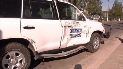 В Луганске троллейбус протаранил автомобиль ОБСЕ: обвинили Нацгвардию, опубликованы фото