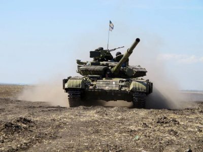 Украинские танки под Мариуполем, иллюстрация