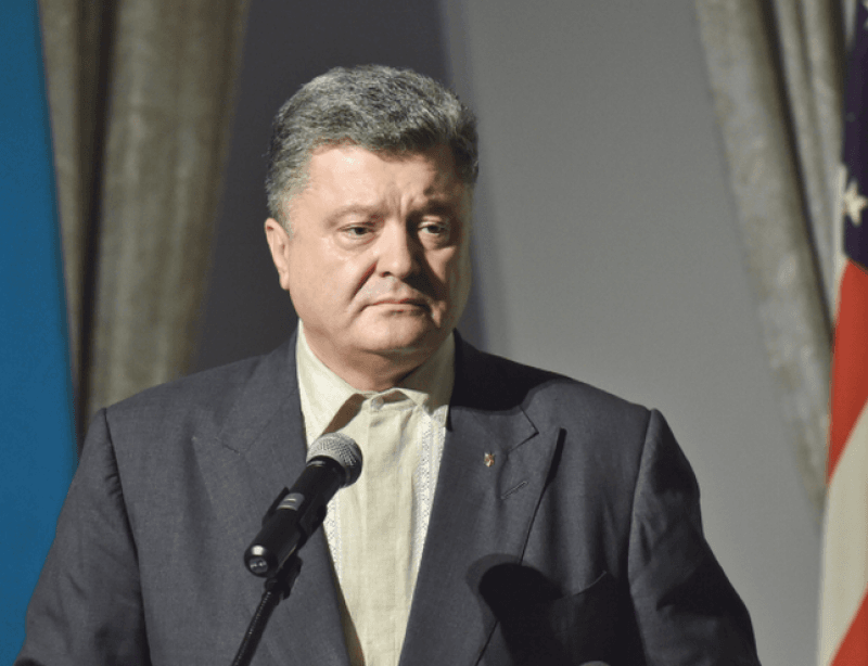 Порошенко прибыл в Нью-Йорк: озвучил "лучший рецепт" для Донбасса