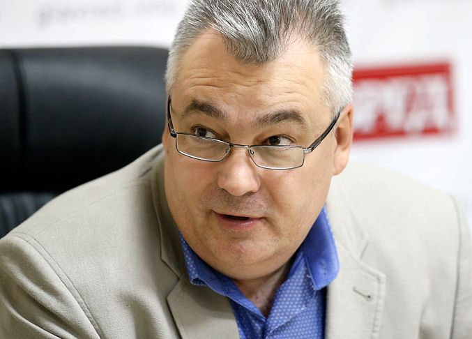 Дмитро Снєгирьов Дмитро Снєгирьов